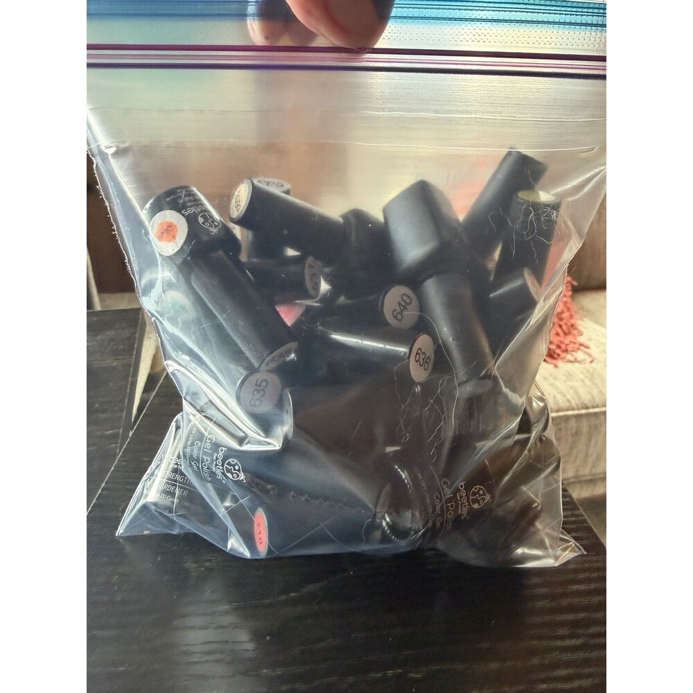 Beetles Gel Nail Polish Random Colors/sizes - Picture 3 of 3